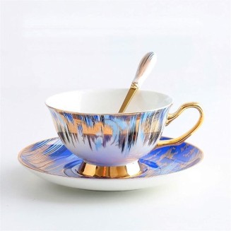 Fashion Coffee Cup and Saucer Rim Table Ware Porcelain Tea Cup Set Home Decor Gold European Bone China Birthday Gifts Multicolor