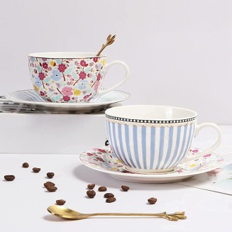 Court Style Coffee Cup and Saucer Set Cups Porcelain Teacups Floral Ceramic Tea Coffee s Set of 2 for Home and Office