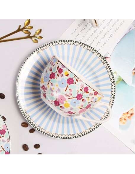 Court Style Coffee Cup and Saucer Set Cups Porcelain Teacups Floral Ceramic Tea Coffee s Set of 2 for Home and Office