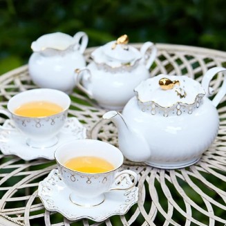 15 Pieces Porcelain Tea Sets with Teapot Tea Cups and Saucer Set Bone China Coffee Cups Sets Ceramic Tea Service