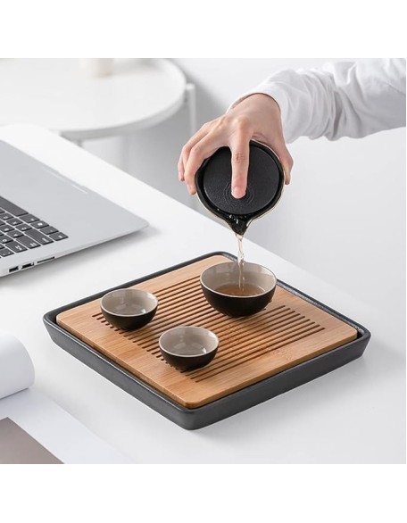 Portable Tea Set Include 1 Teapot 3 Teacups 1Can Beautiful and Easy Teapot Kettle,Chinese Travel Ceramic Portable Teaset Gaiwan (Color : Black) (Red)