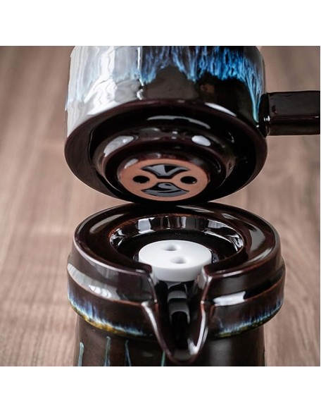 Travel Tea Set Kungfu Tea Set Handmade Ceramic Teapot with 4 Teacups and Portable Tea Bag Porcelain Tea，